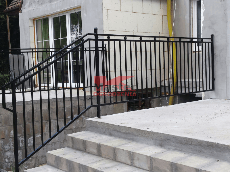 balustrada schodowa wrocław prosta metalowa kulki