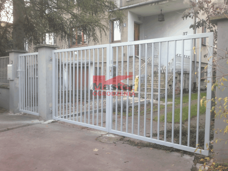 ogrodzenie proste brama prosta w ramie metalowa